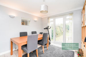 Photo 25- click for photo gallery